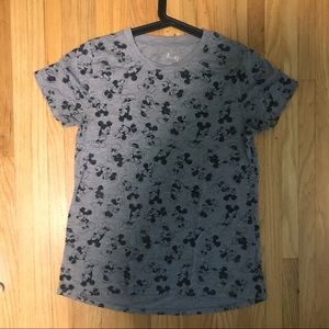 Mickey and Minnie Disney tee